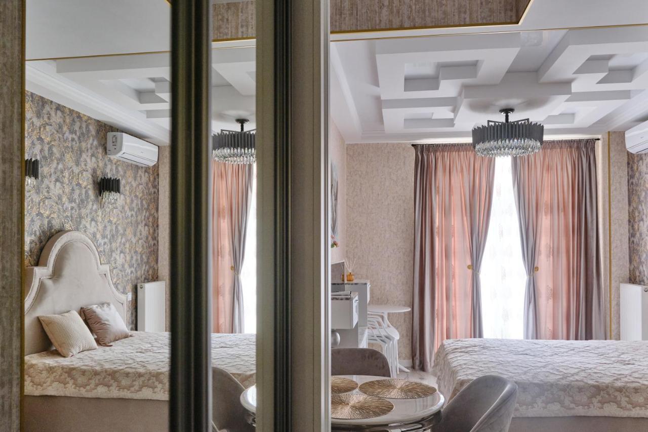 Luxury Apartments Sea View Julymia Odessa Zewnętrze zdjęcie