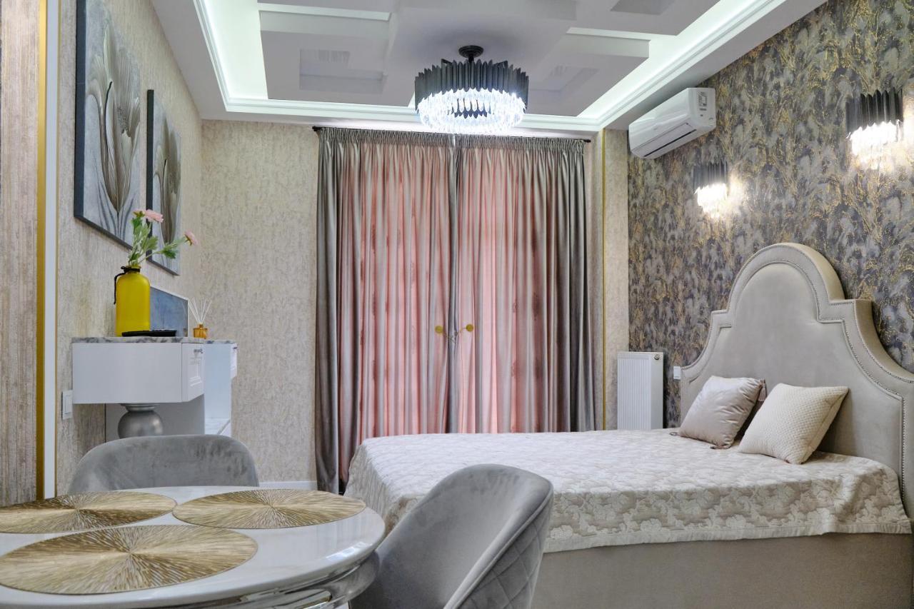 Luxury Apartments Sea View Julymia Odessa Zewnętrze zdjęcie