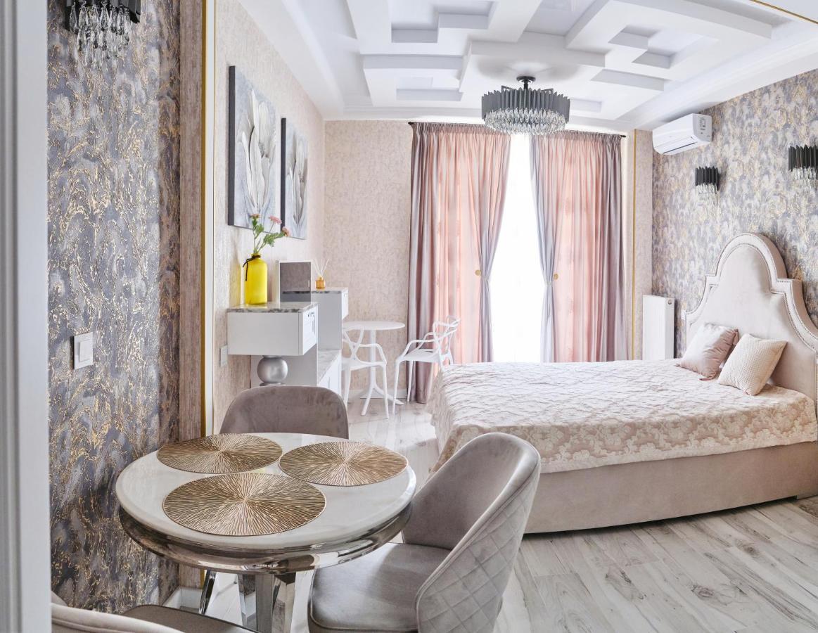 Luxury Apartments Sea View Julymia Odessa Zewnętrze zdjęcie