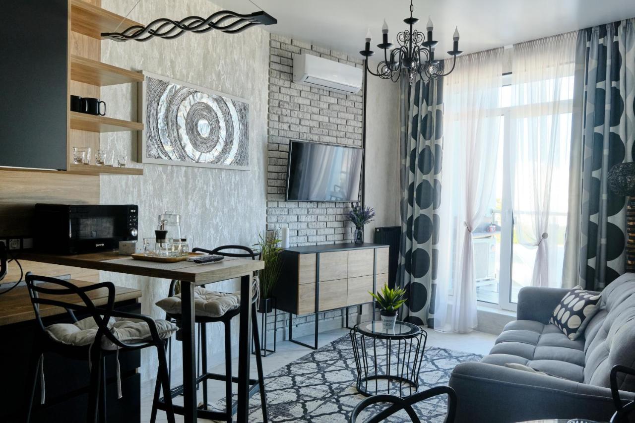 Luxury Apartments Sea View Julymia Odessa Zewnętrze zdjęcie