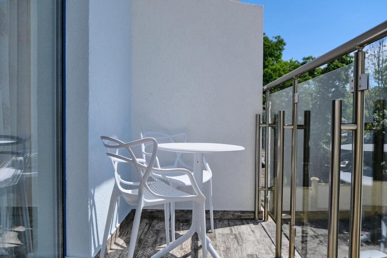 Luxury Apartments Sea View Julymia Odessa Zewnętrze zdjęcie